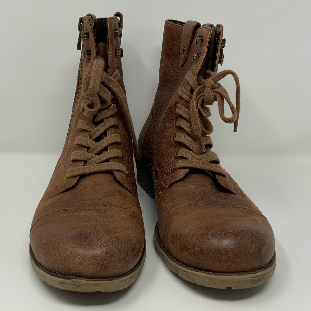 Tara M. Harlow Lace Up Boot Brown Combat Boots 7